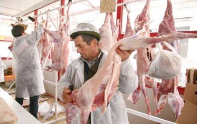 Fuia: Nu sunt motive pentru creşterea preţului la carnea de miel de Paşte